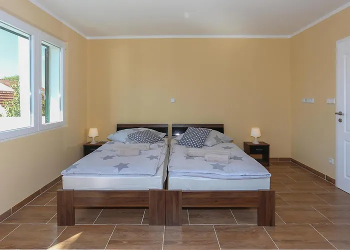 Apartment Keran *